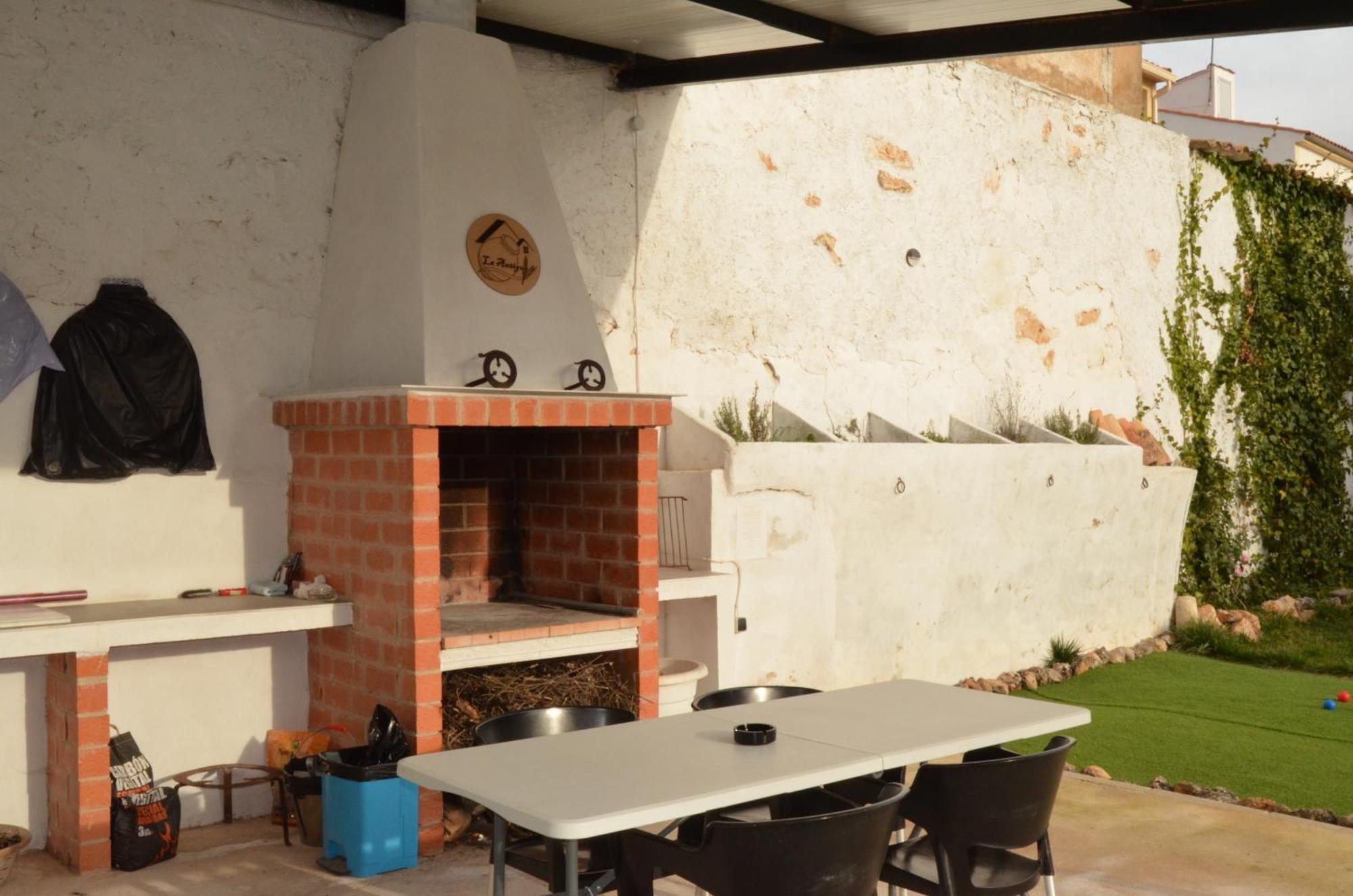 Campillo de Altobuey La Antigua, Casa Centrica, Amplio Patio, Piscina Y Barbacoa 빌라 외부 사진